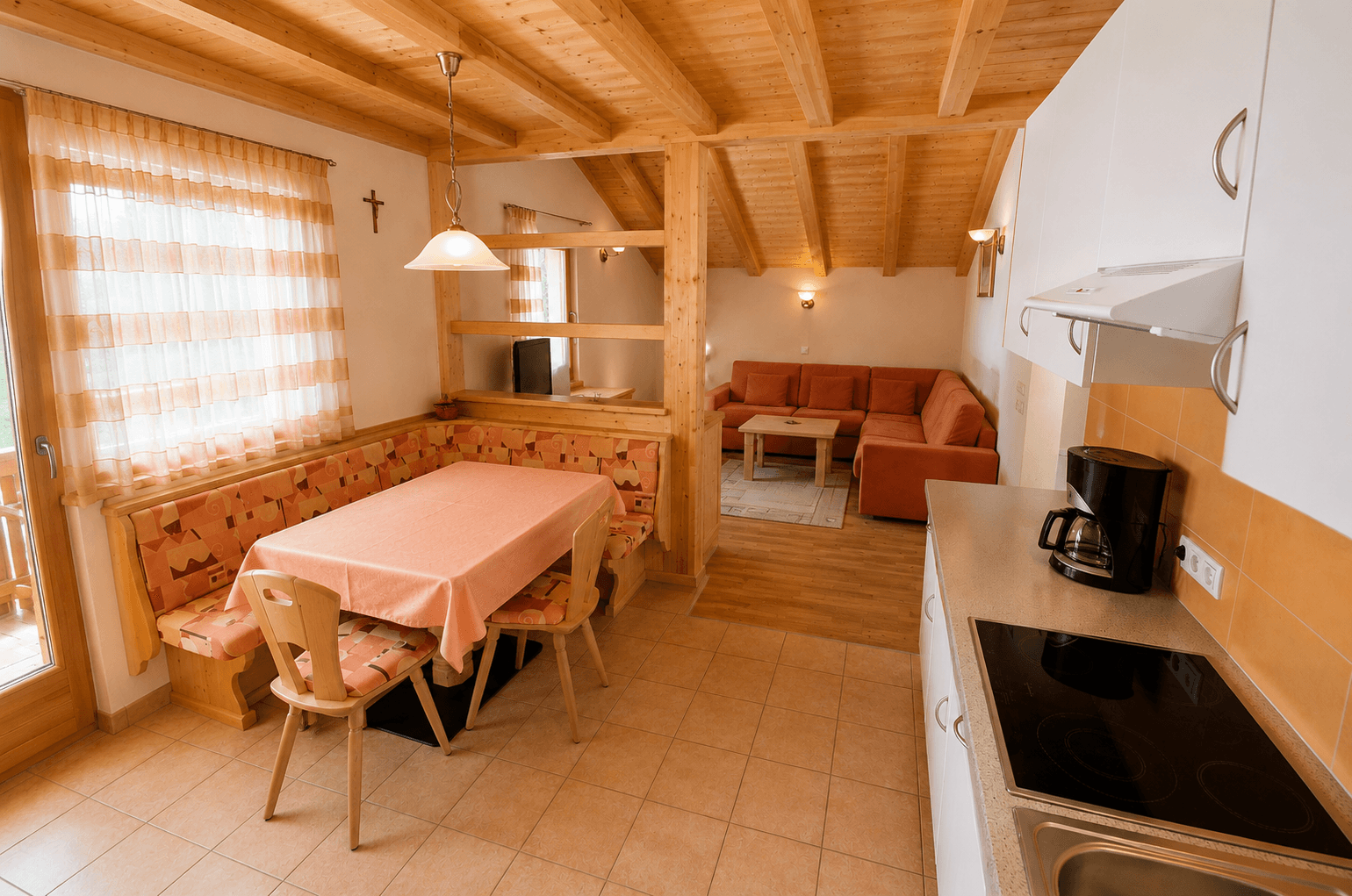Home 1 foto cucina soggiorno
